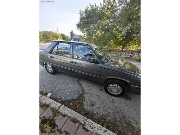 2000 MODEL DEĞİŞENSİZ RN 1.4 KARBÜRATÖRLÜ YENİ KASA BROADWAY
