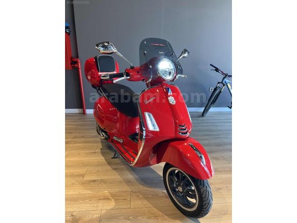 2024 VESPA GTS 250 SUPER