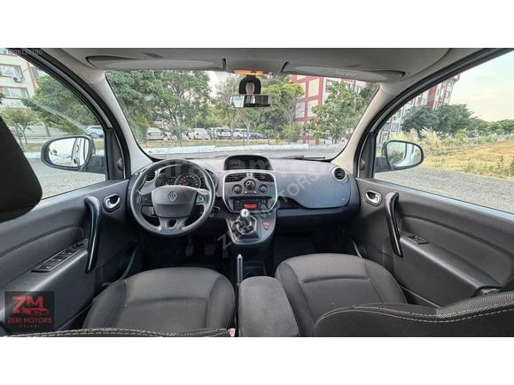 ZERİ MOTORS DAN RENAULT KANGOO [HATASIZ BOYASIZ}