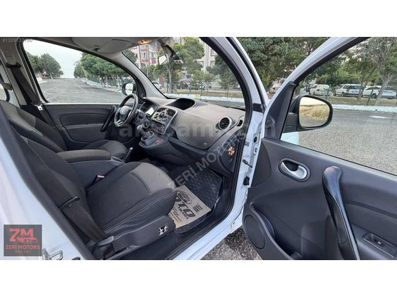 ZERİ MOTORS DAN RENAULT KANGOO [HATASIZ BOYASIZ}