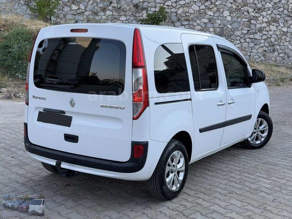 UĞUR OTO'DAN KARTA TAKSİT 2017 MODEL ORJİNAL 164.000 KMDE KANGO