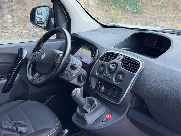 UĞUR OTO'DAN KARTA TAKSİT 2017 MODEL ORJİNAL 164.000 KMDE KANGO