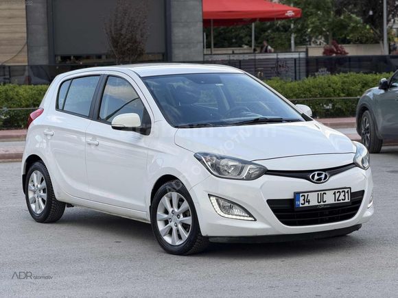 2014 MODEL "143.000 KM'DE" HYUNDAİ İ20 1.4 CRDİ SENSE