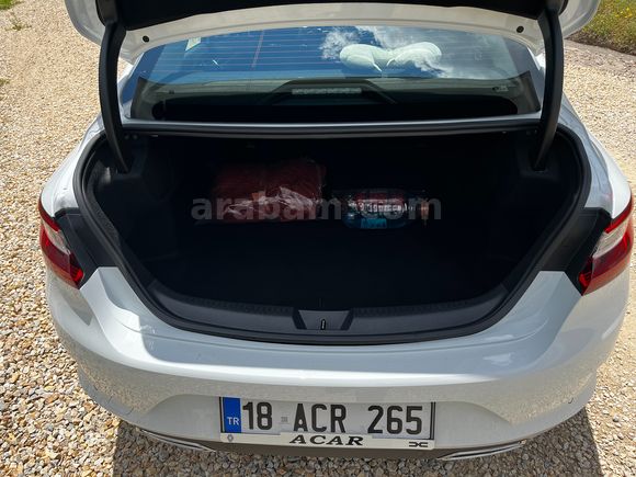 Sahibinden Renault Megane 1.3 TCe Touch 2025 Model 