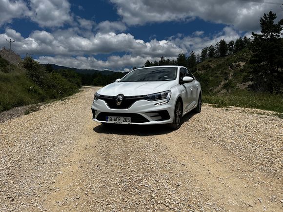 Sahibinden Renault Megane 1.3 TCe Touch 2025 Model 