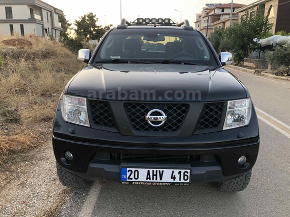 Sahibinden Nissan Navara 2.5 TDI 4x4 LE 2008 Model  217.700 km Siyah