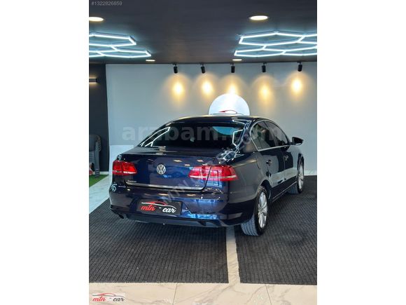 VOLKSWAGEN PASSAT 1.6 TDI TRENDLINE