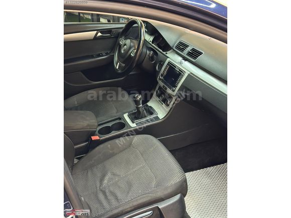 VOLKSWAGEN PASSAT 1.6 TDI TRENDLINE