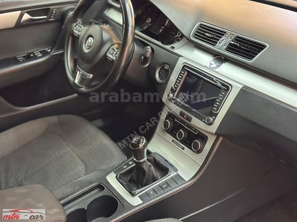 VOLKSWAGEN PASSAT 1.6 TDI TRENDLINE