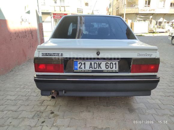 Sahibinden Renault R 9 1.4 Broadway 1995 Model