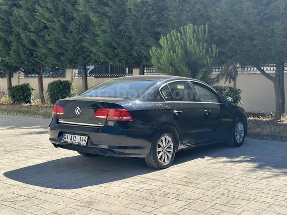 VOLKSWAGEN PASSAT 1.6 TRENDLİNE