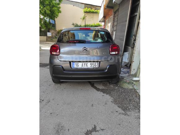 Temiz Aile Arabası