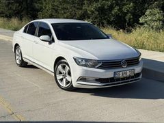 EMSALLERİNDEN ÇOK TEMİZ PASSAT 190 BİN KMDE