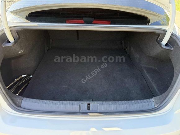 EMSALLERİNDEN ÇOK TEMİZ PASSAT 190 BİN KMDE