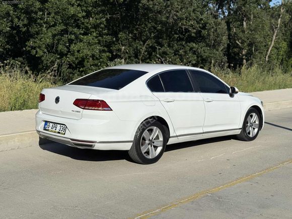 EMSALLERİNDEN ÇOK TEMİZ PASSAT 190 BİN KMDE