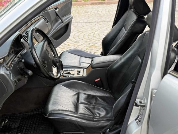 EMSALSİZ TEMİZLİKTE DEĞİŞENSİZ E200 KOMPOEESSOR AVANTGARDE