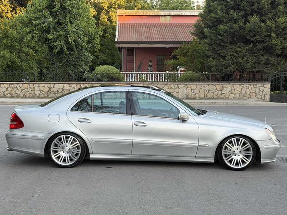 EMSALSİZ TEMİZLİKTE MERCEDES E200 KOMP. AVANGARDE 2006 MODEL