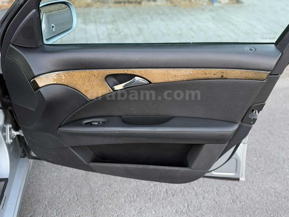 EMSALSİZ TEMİZLİKTE MERCEDES E200 KOMP. AVANGARDE 2006 MODEL