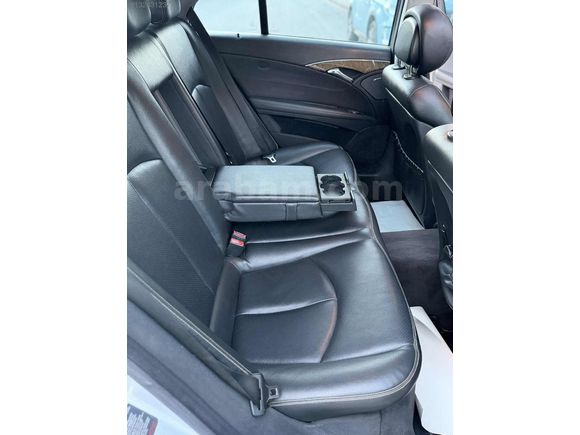 EMSALSİZ TEMİZLİKTE MERCEDES E200 KOMP. AVANGARDE 2006 MODEL
