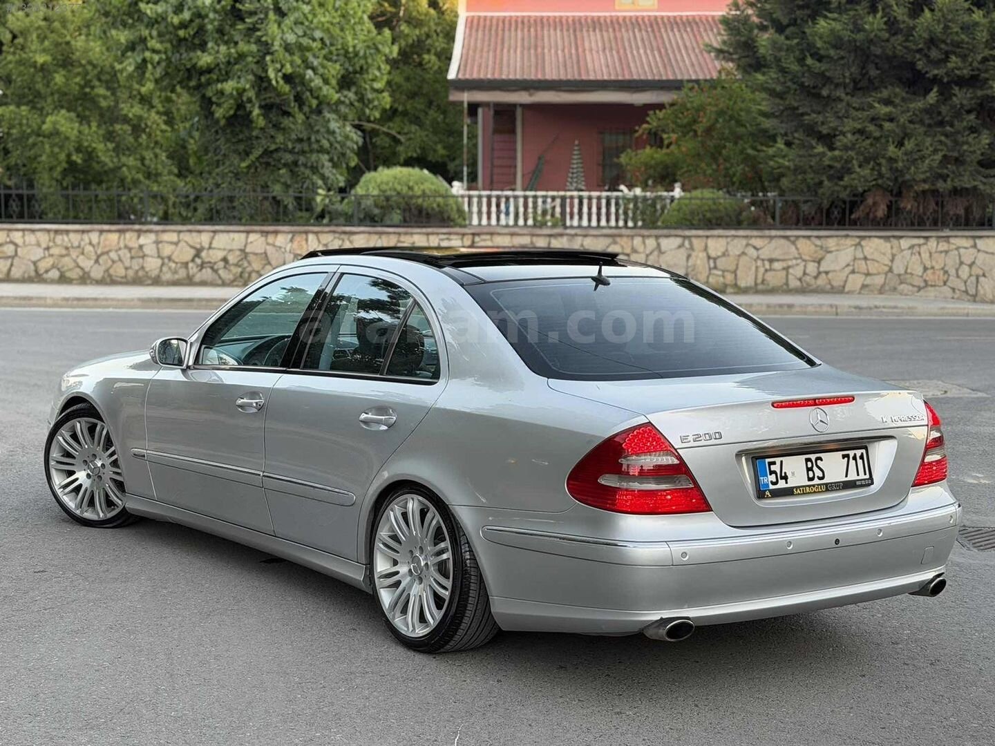 Galeriden Mercedes - Benz E 200 Kompressor Avantgarde 2006 Model Sakarya 468.000 km Gri 4