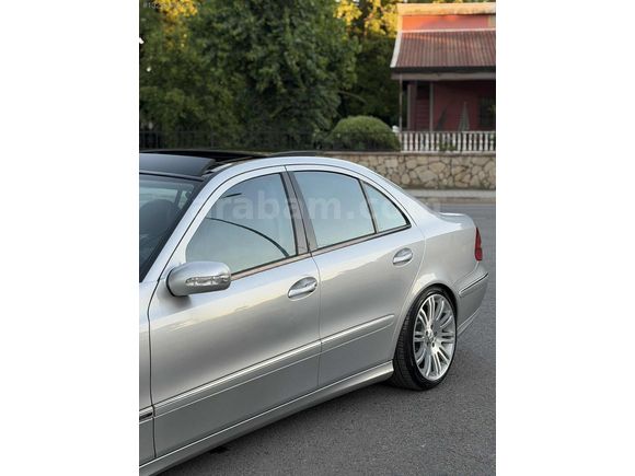 EMSALSİZ TEMİZLİKTE MERCEDES E200 KOMP. AVANGARDE 2006 MODEL