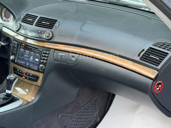 EMSALSİZ TEMİZLİKTE MERCEDES E200 KOMP. AVANGARDE 2006 MODEL