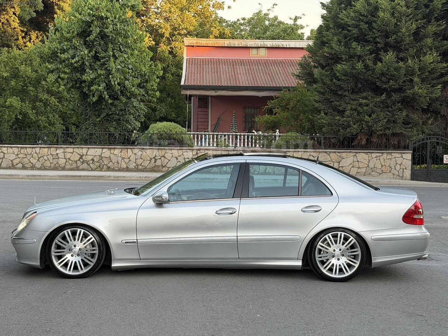 Galeriden Mercedes - Benz E 200 Kompressor Avantgarde 2006 Model Sakarya 468.000 km Gri 7