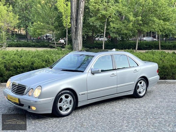 ÇAPRAZ'DAN 2001 MERCEDES E 200 KOMPRESÖR AVANGARDE EMSALSİZ