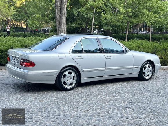 ÇAPRAZ'DAN 2001 MERCEDES E 200 KOMPRESÖR AVANGARDE EMSALSİZ