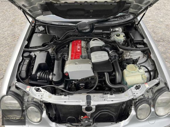 ÇAPRAZ'DAN 2001 MERCEDES E 200 KOMPRESÖR AVANGARDE EMSALSİZ