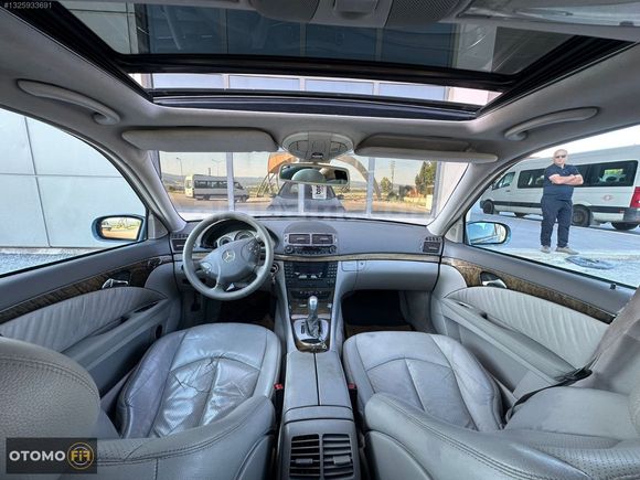 MERCEDES E 200 KOMP AVANGARDE CAM TAVANLI