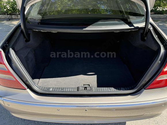 2004 MERCEDES E200 //SUNROOFLU/ 332.BİN KM. DEĞİŞENSİZ