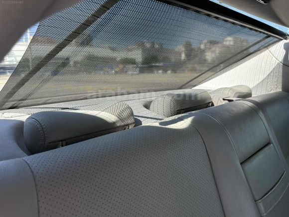 2004 MERCEDES E200 //SUNROOFLU/ 332.BİN KM. DEĞİŞENSİZ