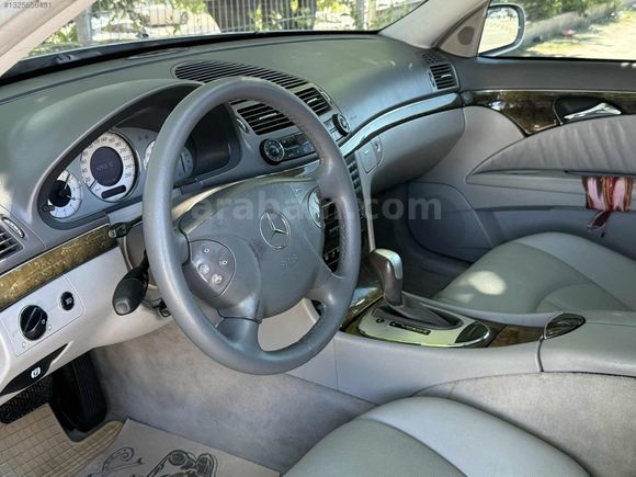 2004 MERCEDES E200 //SUNROOFLU/ 332.BİN KM. DEĞİŞENSİZ