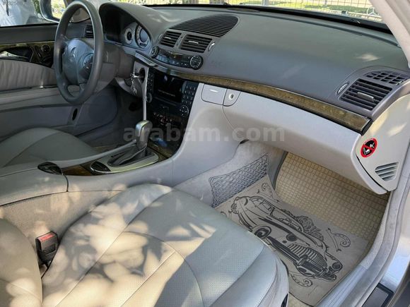 2004 MERCEDES E200 //SUNROOFLU/ 332.BİN KM. DEĞİŞENSİZ