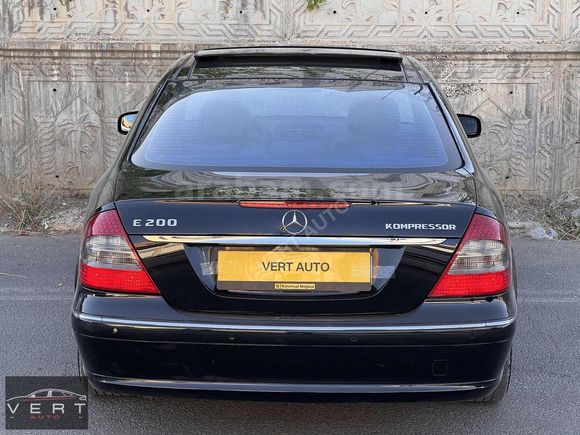 2009 MERCEDES E200 AVANTGARDE+285.000 KM+EVLADİYELİK