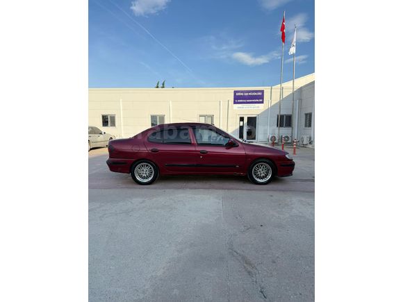Sahibinden Renault Megane 1.6 RTE 1999 Model