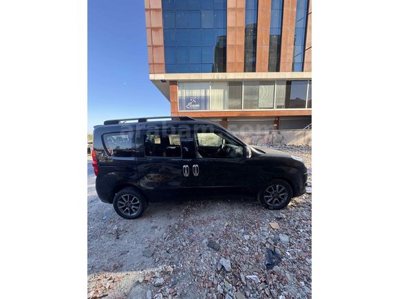 Sahibinden Fiat Doblo Combi 1.6 Multijet Elegance 2011 Model 