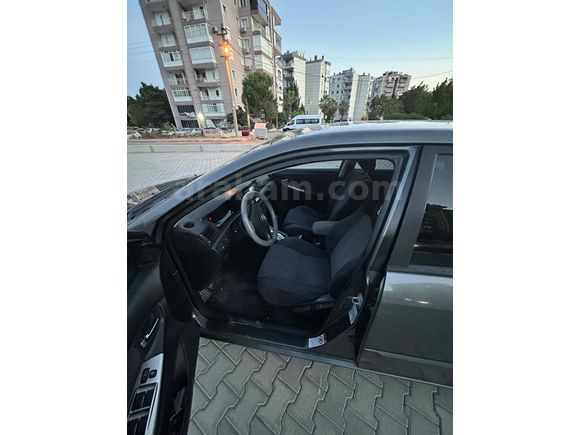 Sahibinden Toyota Corolla 1.6 Sol 2004 Model 