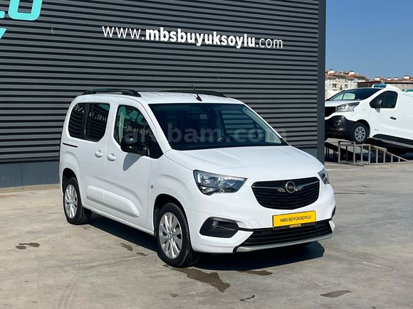 MBS BÜYÜKSOYLU'DAN 2023 MODEL OPEL COMBO 1.5 D ELEGANCE
