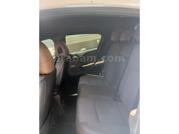 Sahibinden DS Automobiles DS4 1.6 e-HDi D-Style 2013 Model Iğdır