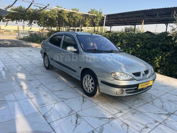 Galeriden Renault Megane 1.6 Dynamique 2003 Model Şanlıurfa