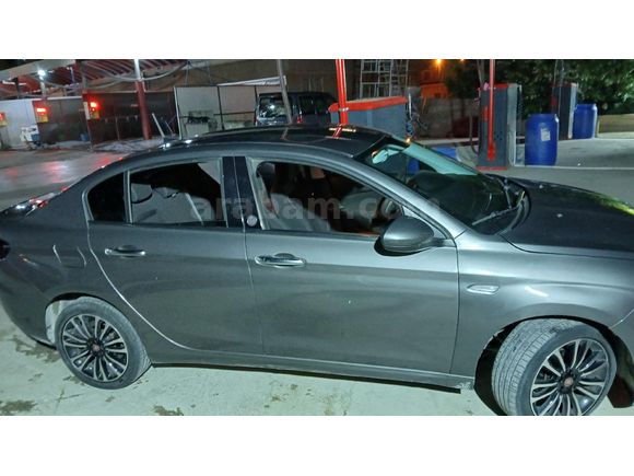 Sahibinden Fiat Egea 1.6 Multijet Lounge Plus 2023 Model