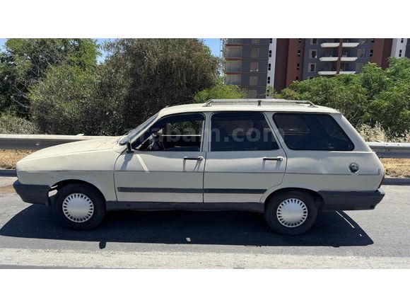 Galeriden Renault R 12 TSW 1990 Model Aydın