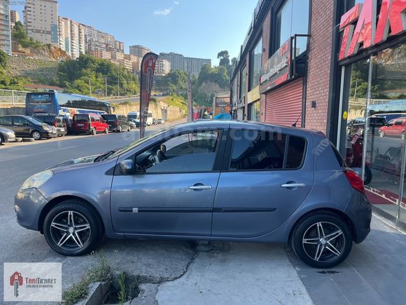 TARI OTOMOTİV'DEN RENAULT CLİO 1.2*EXPRESSİON PAKET* 16VALF*
