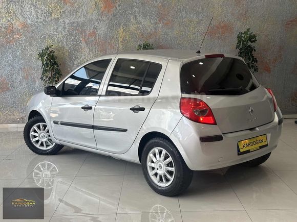 2008 MODEL CLIO//135.000KM//OTOMATİK//CAM GİBİ