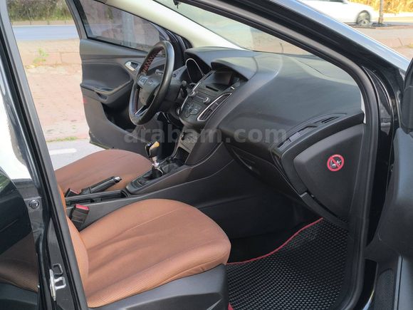2015 MODEL FORD FOCUS 1.6 TDCi TREND X