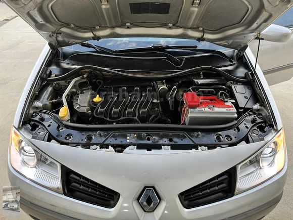 MEGANE 2 BENZİNLİ LPG GÖRMEMİŞ