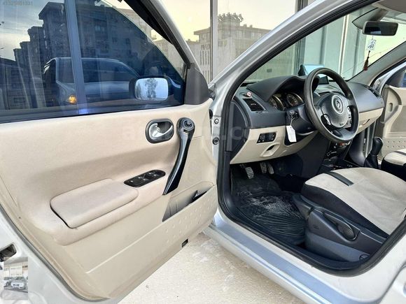 MEGANE 2 BENZİNLİ LPG GÖRMEMİŞ