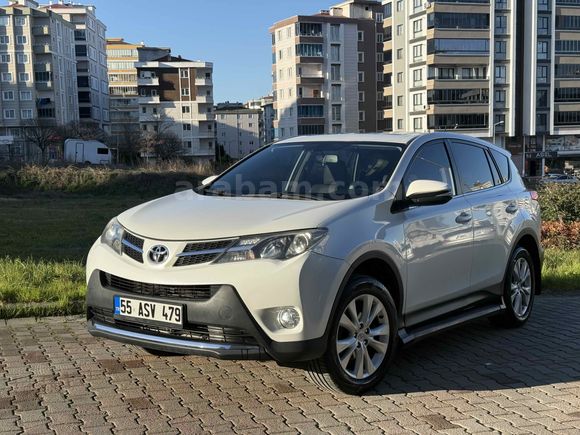 SAHİBINDEN RAV4 /SUNROOF/4x4
